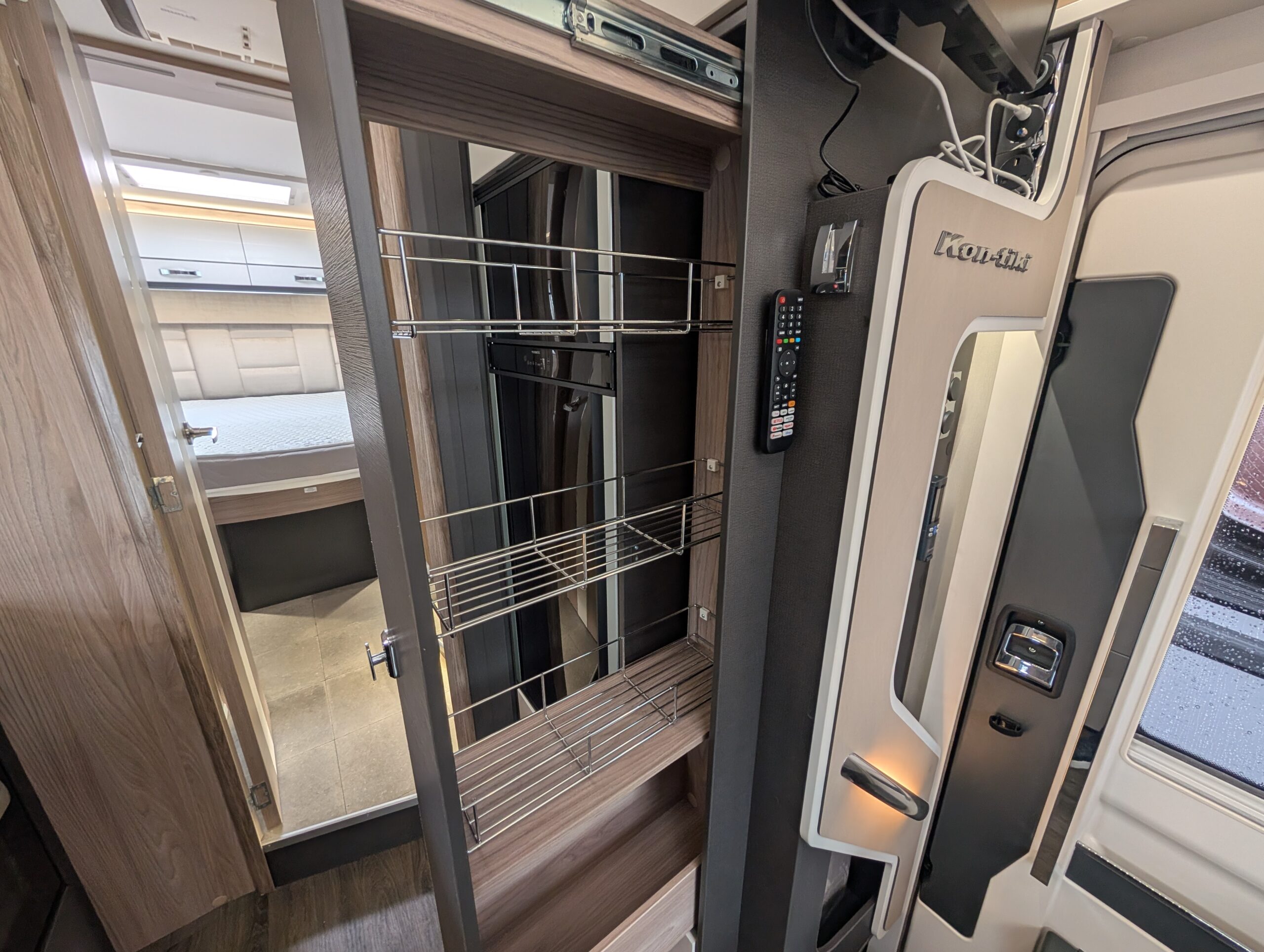 PXL 20260409 145658136