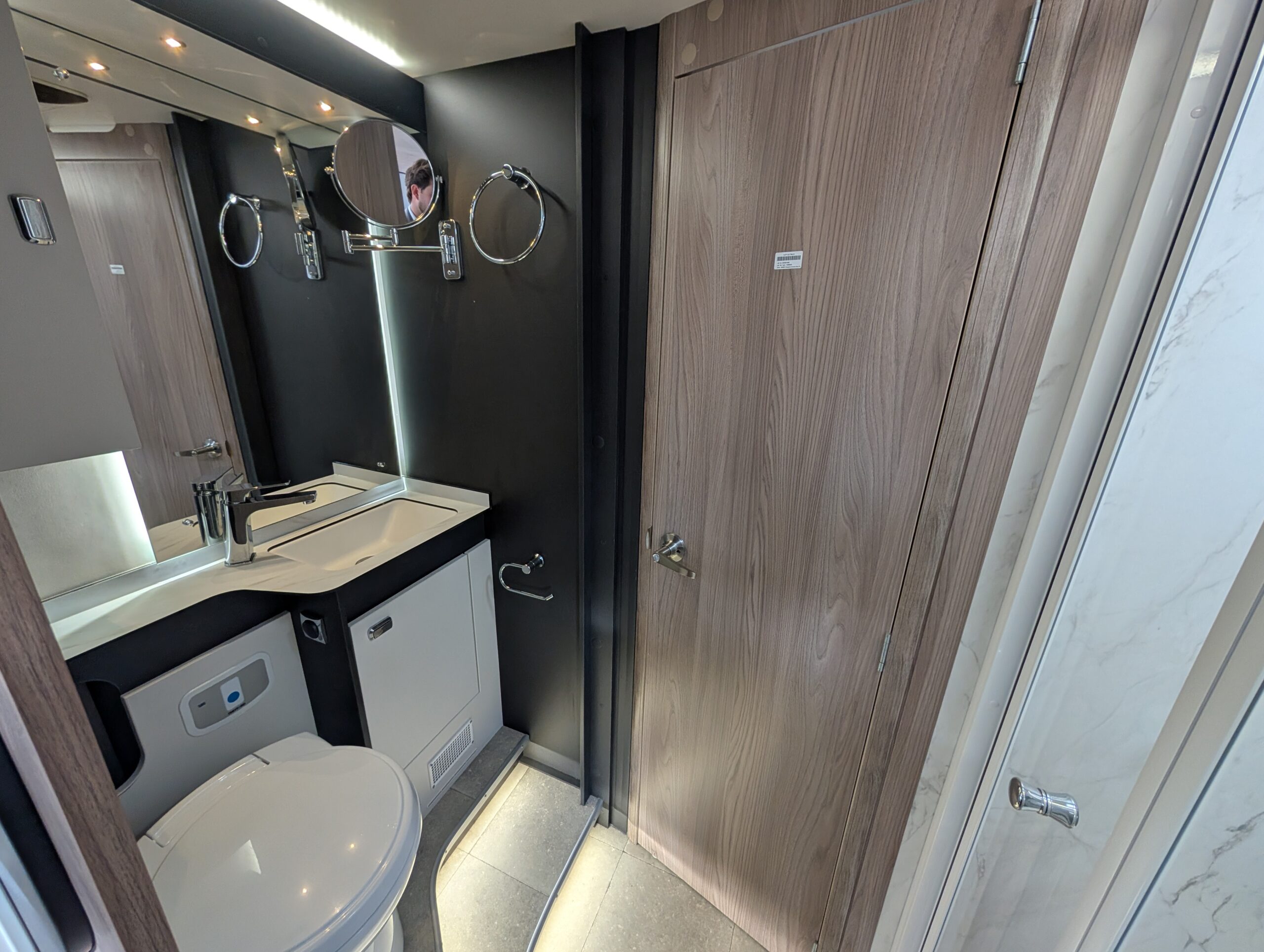 PXL 20260409 145745484