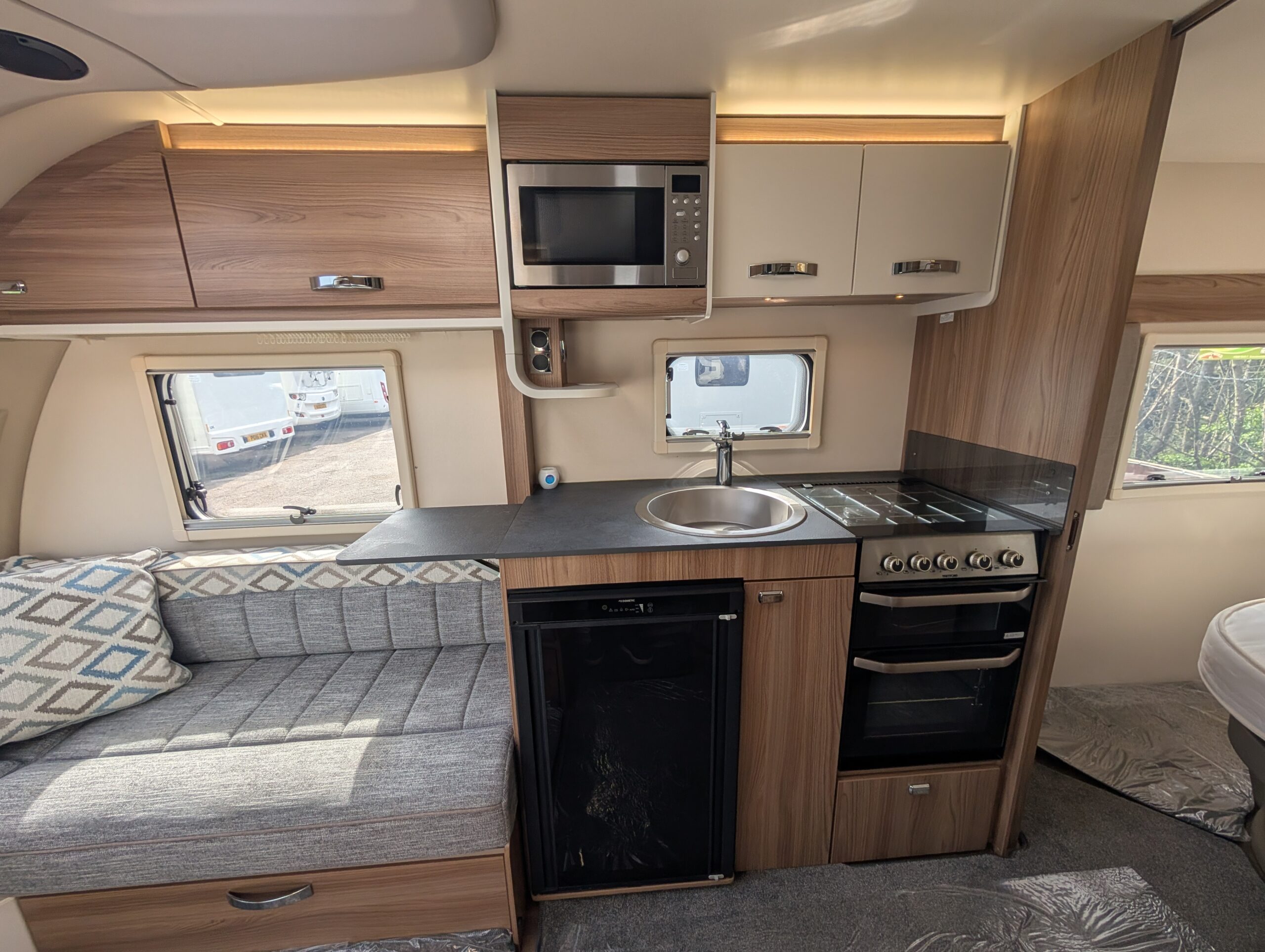 PXL 20260410 105544339