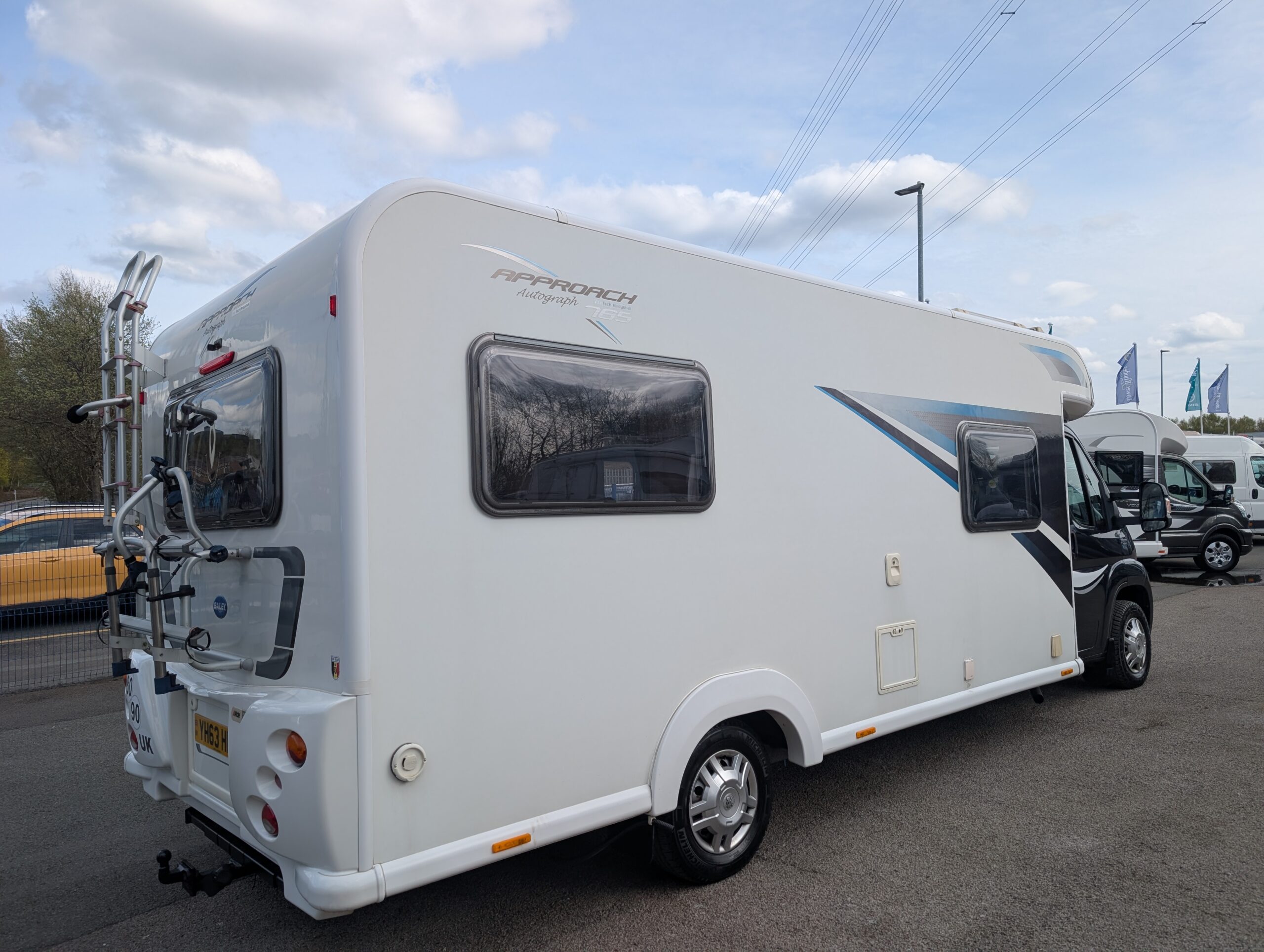 PXL 20260410 142833139