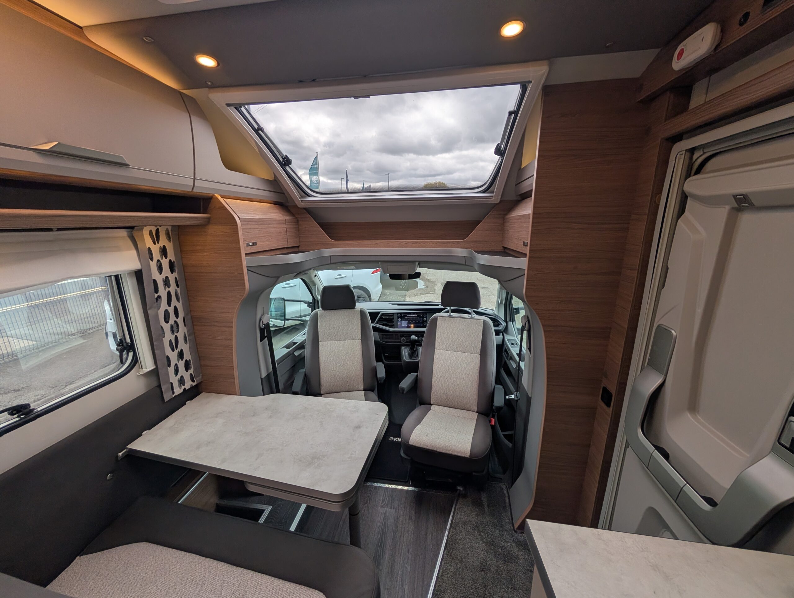 PXL 20260418 104727178