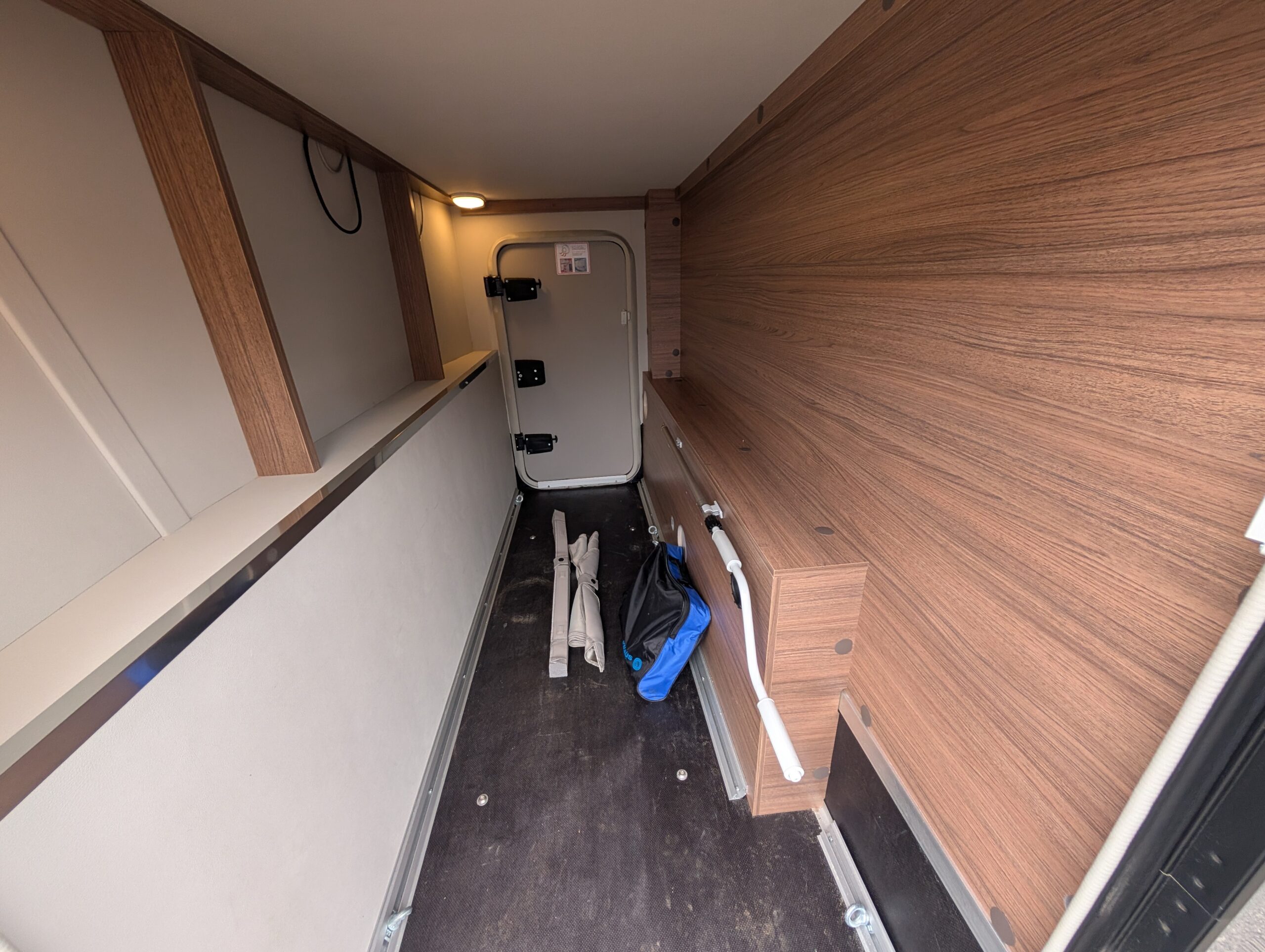 PXL 20260418 104818178