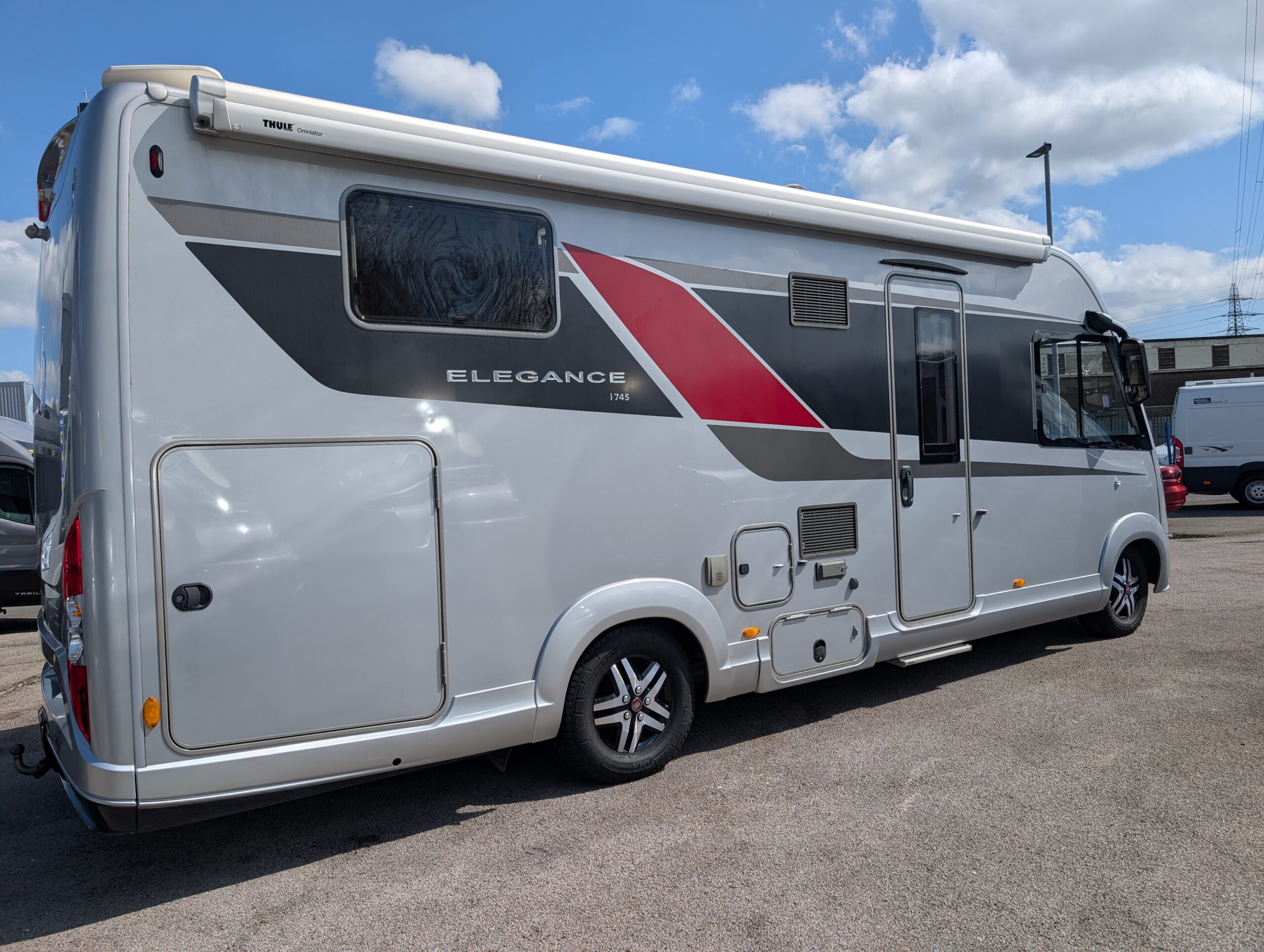 PXL 20260421 111555067.MP  1