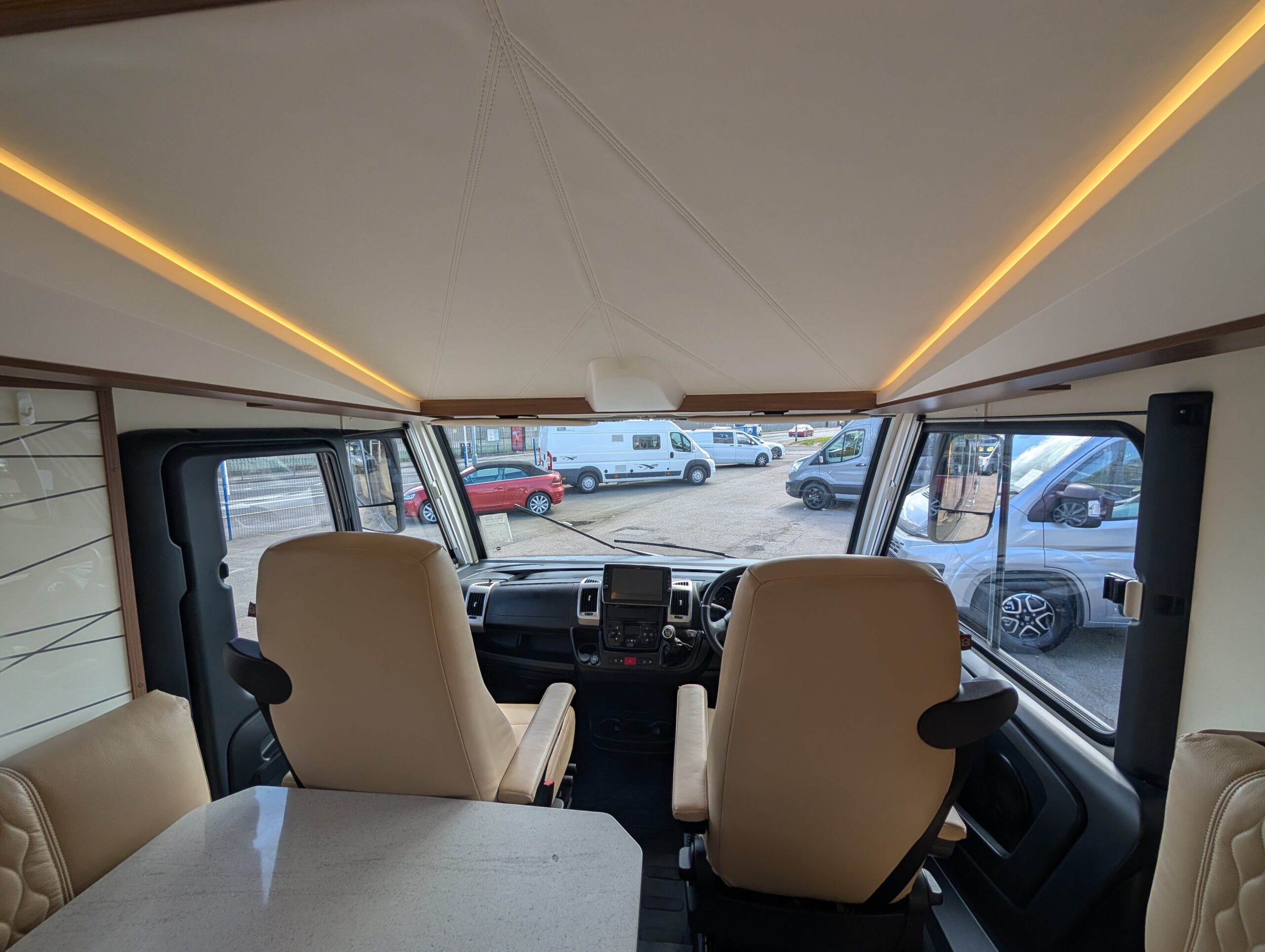 PXL 20260421 111907446 1