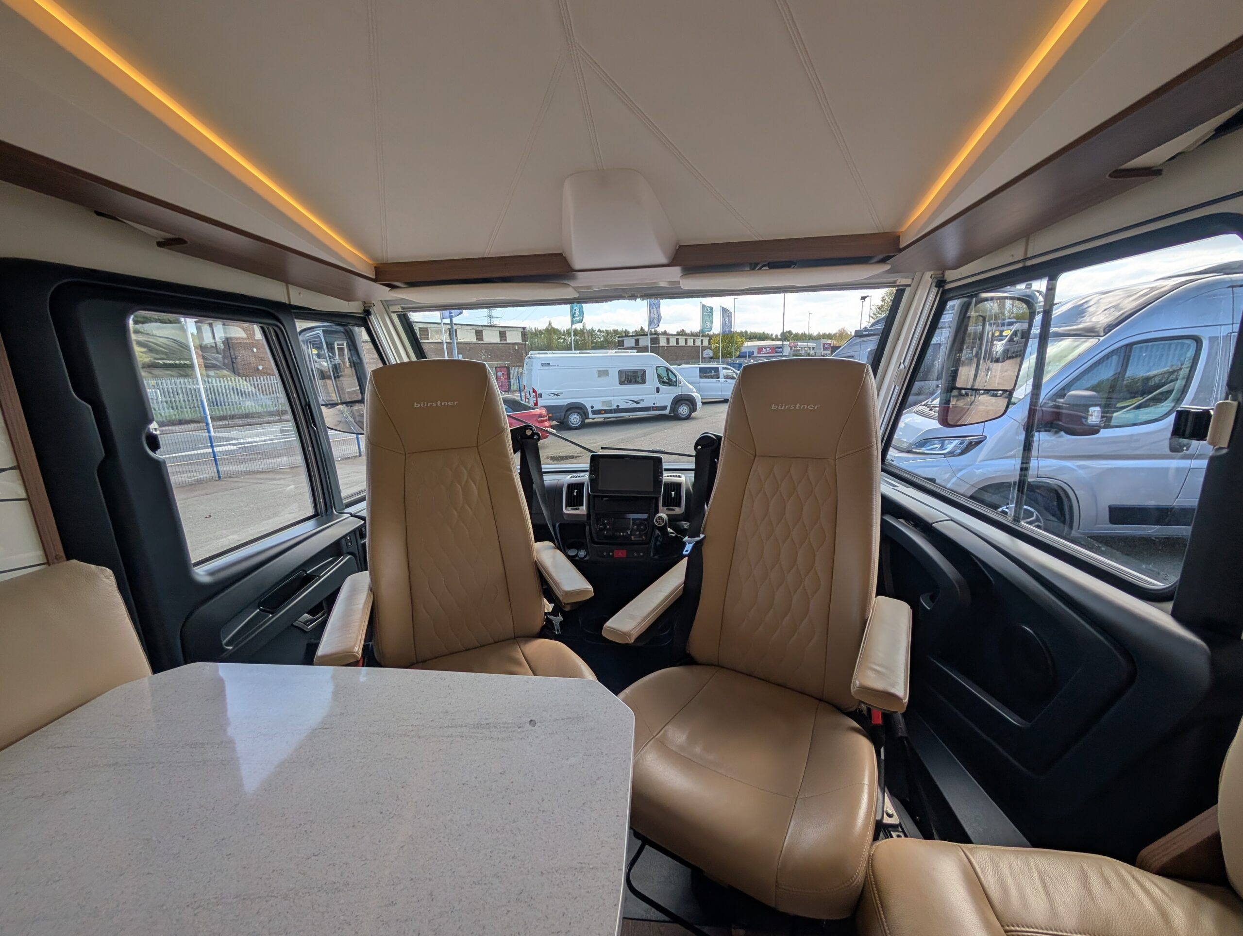 PXL 20260421 111930177 1