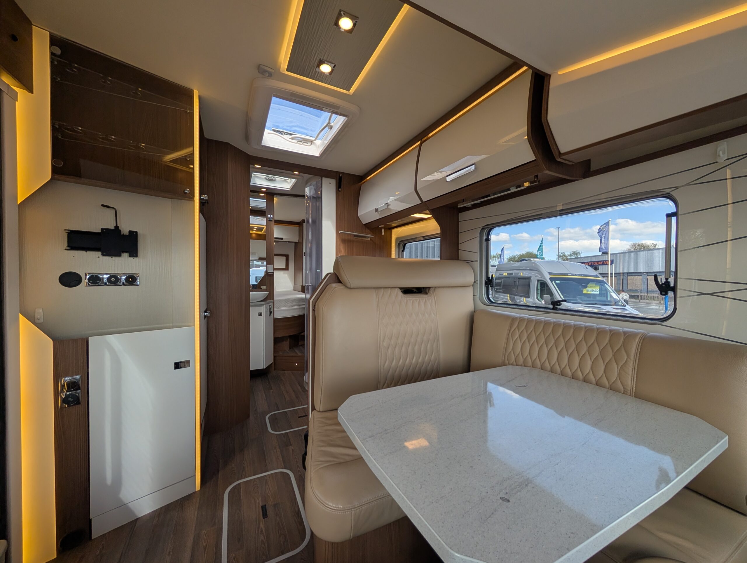 PXL 20260421 111941118.MP  1