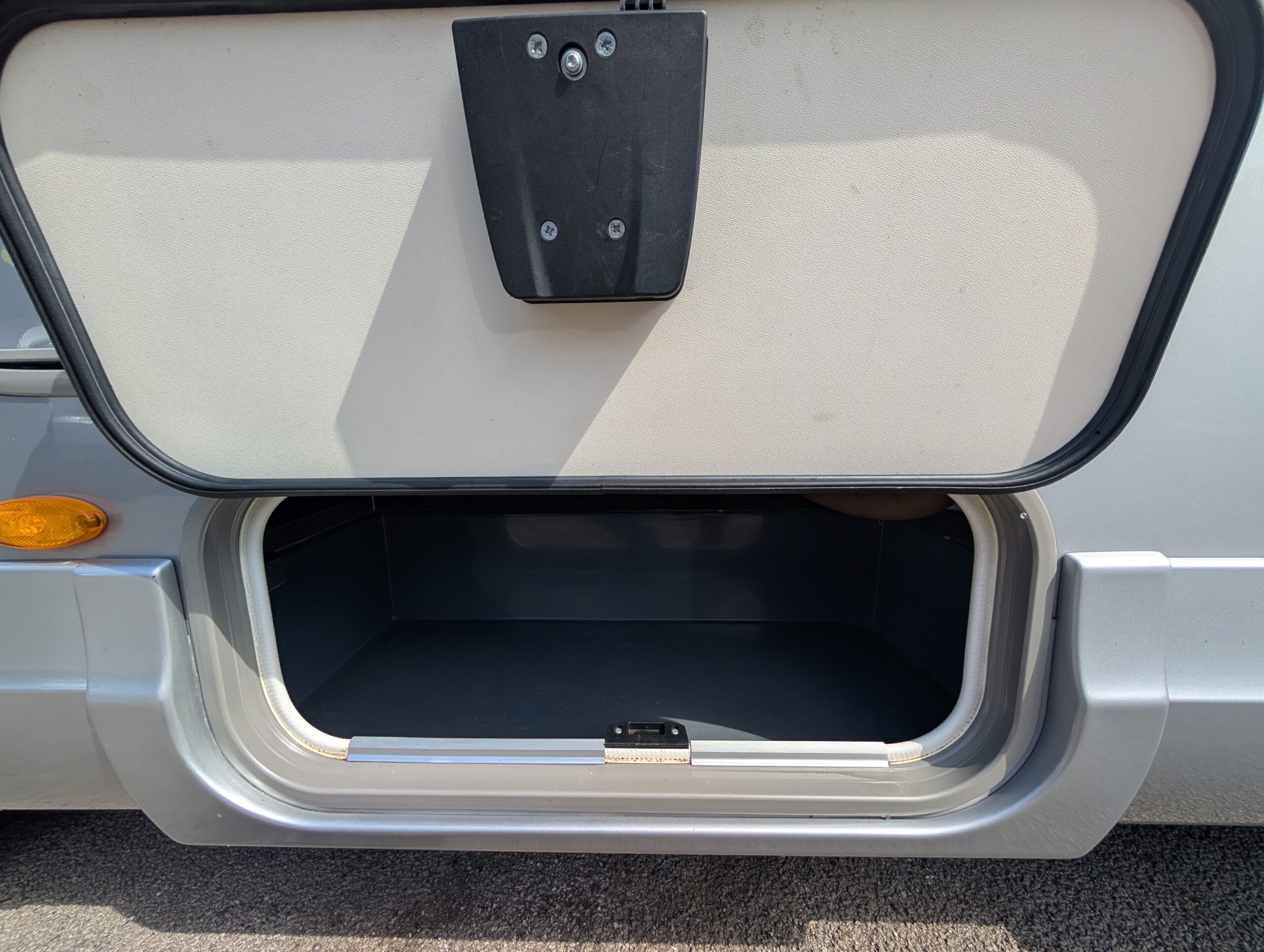 PXL 20260421 112504737 1