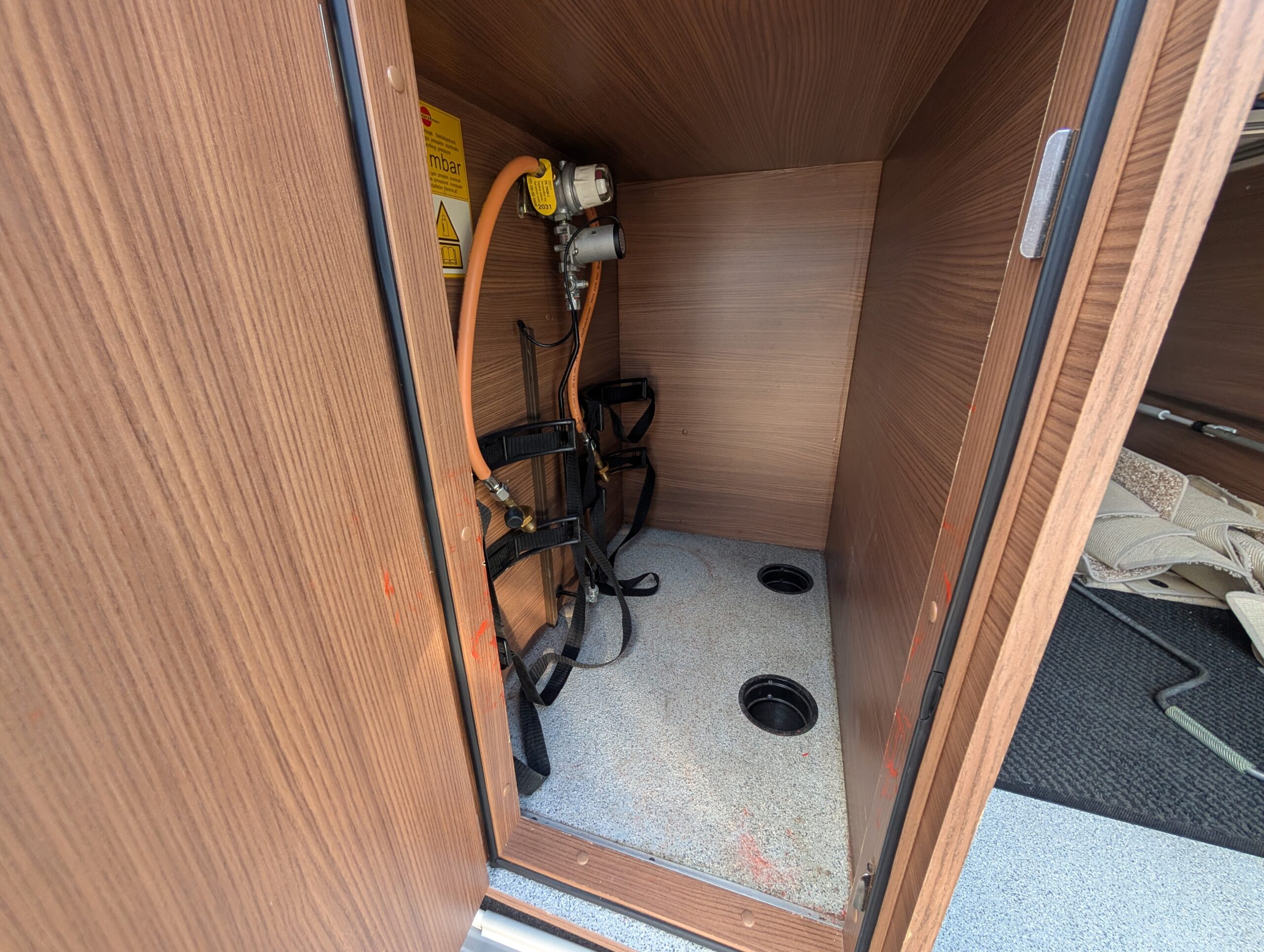 PXL 20260421 112546802 1