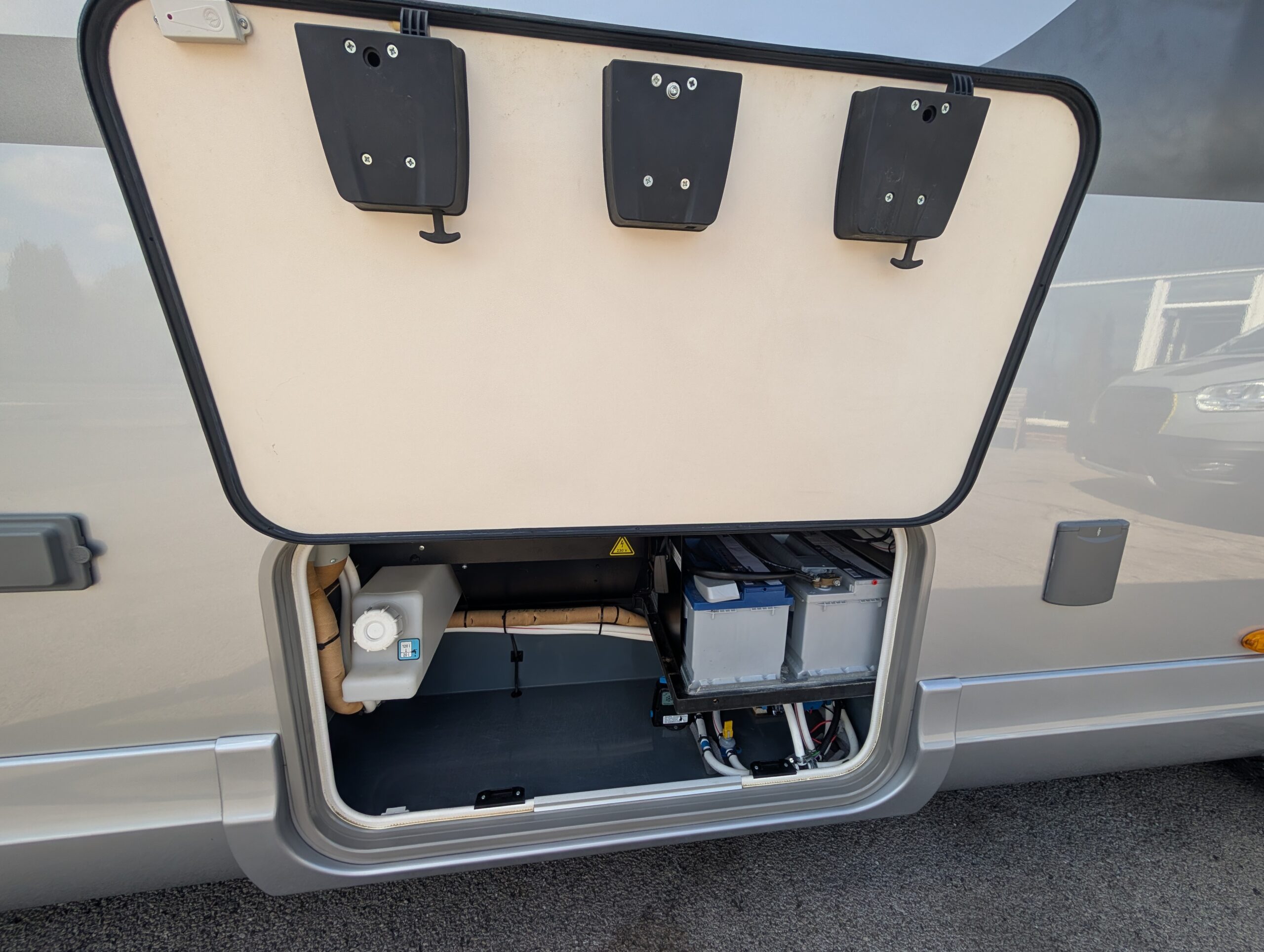 PXL 20260421 112609189 1