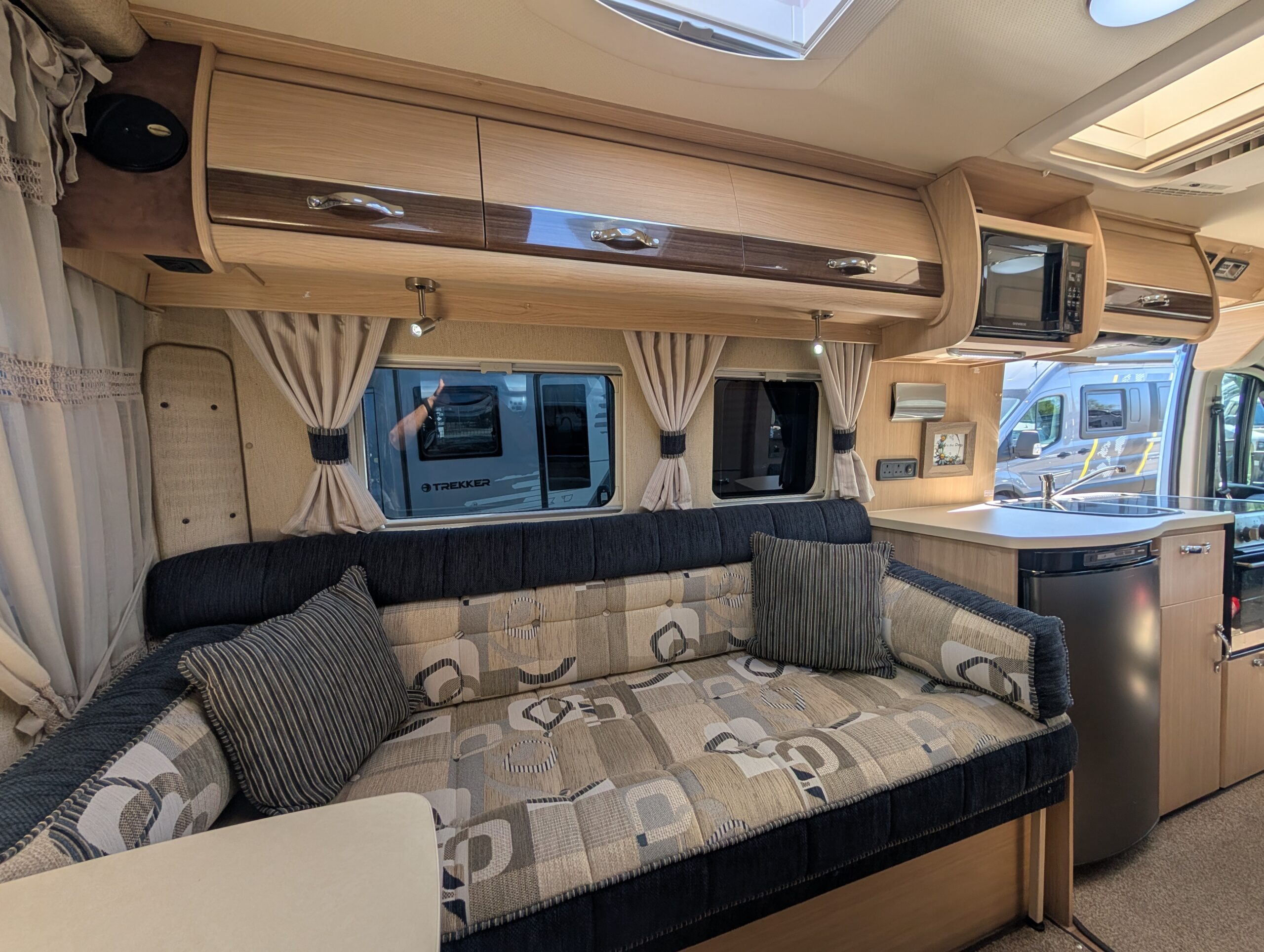 PXL 20260430 102330777