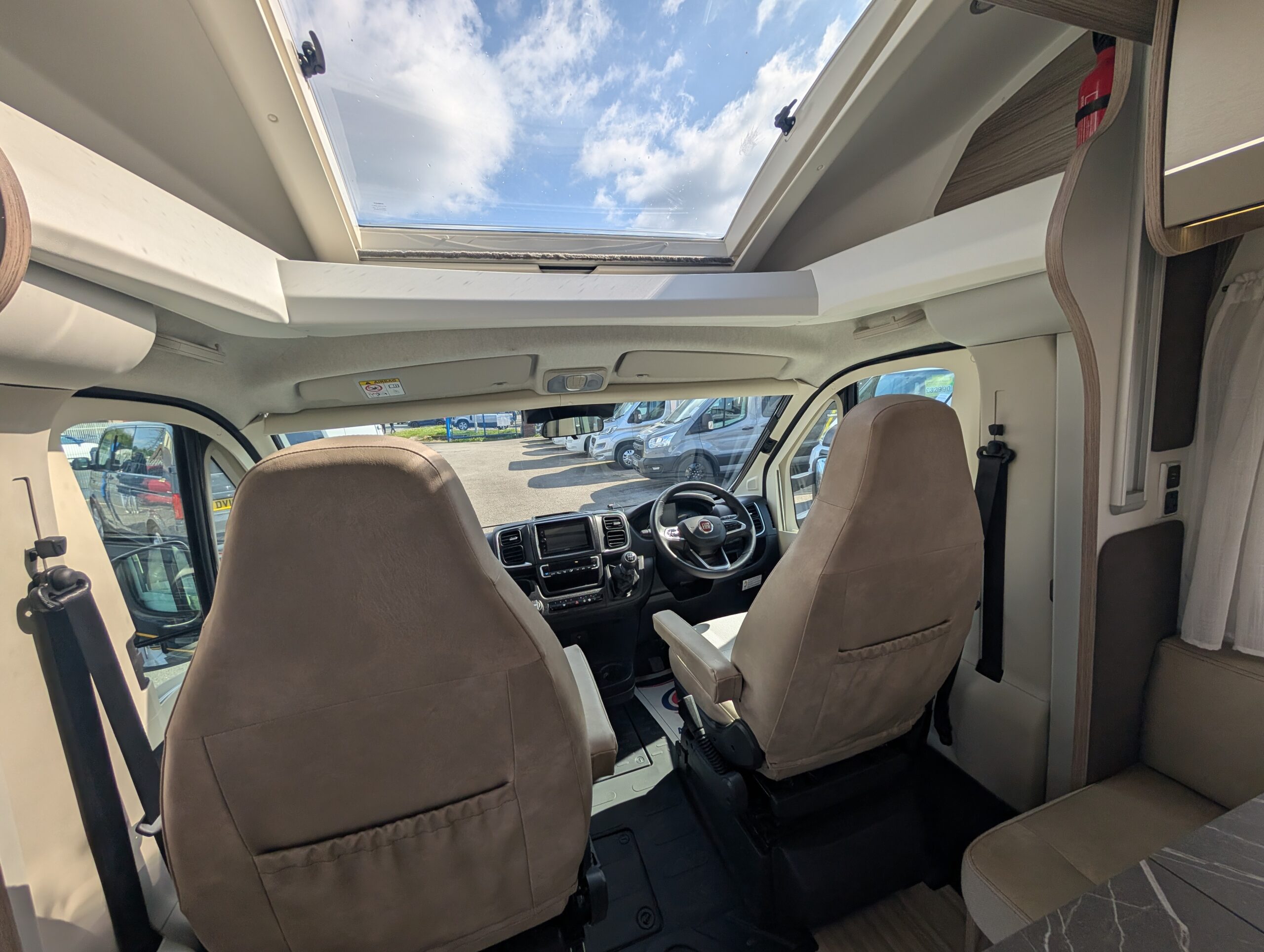PXL 20260428 143245027