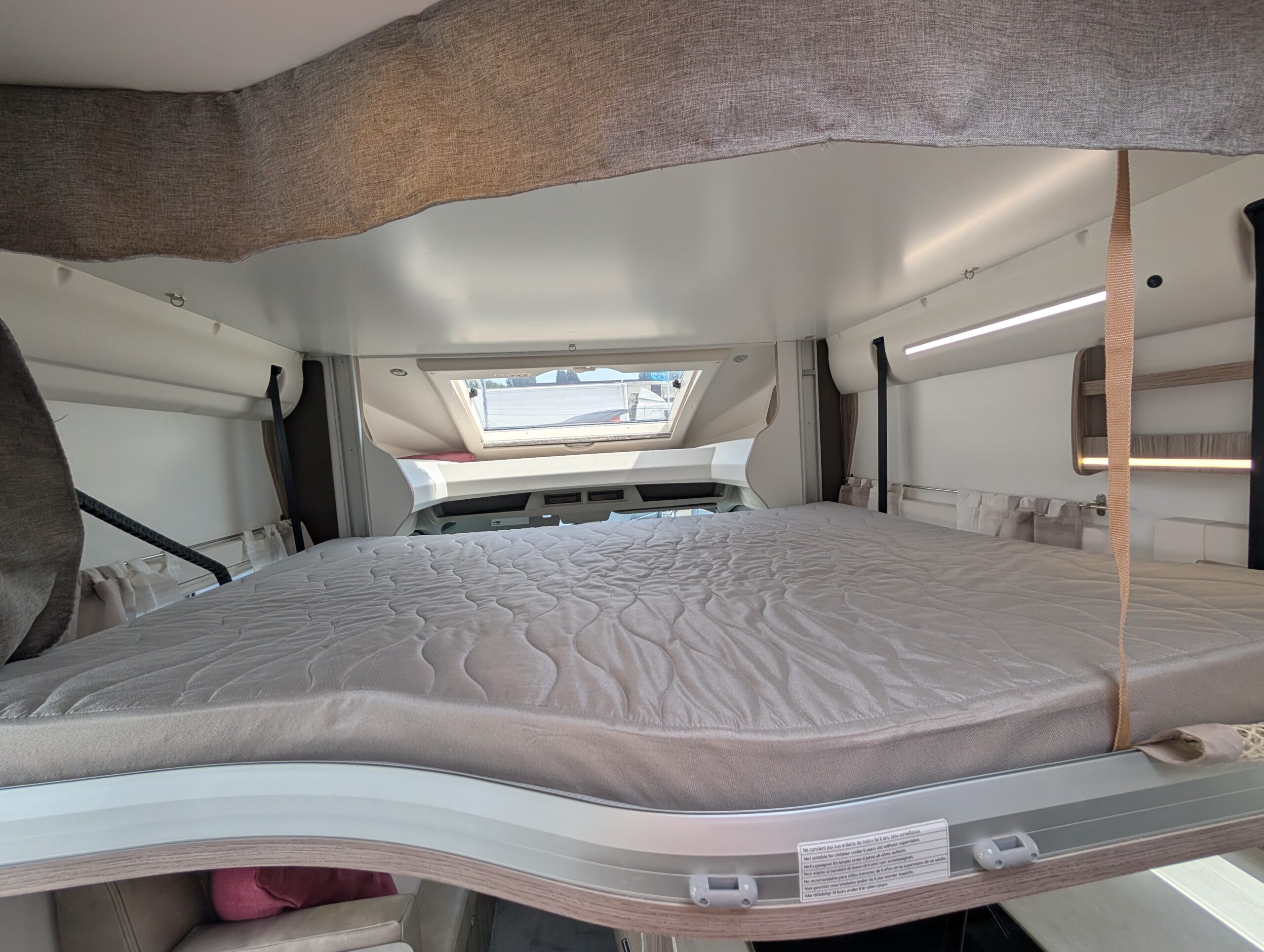 PXL 20260528 114203578