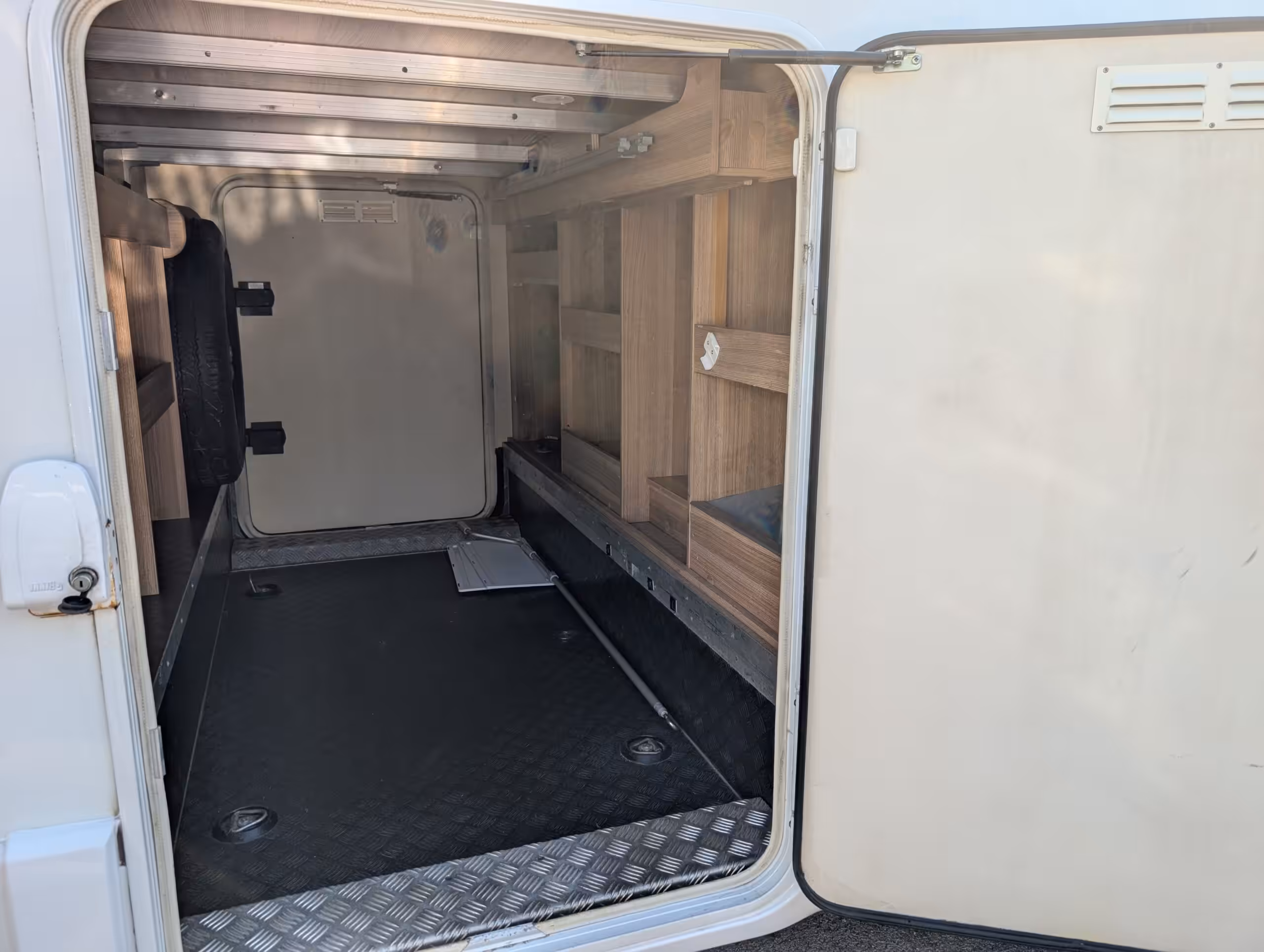 PXL 20260731 085511137