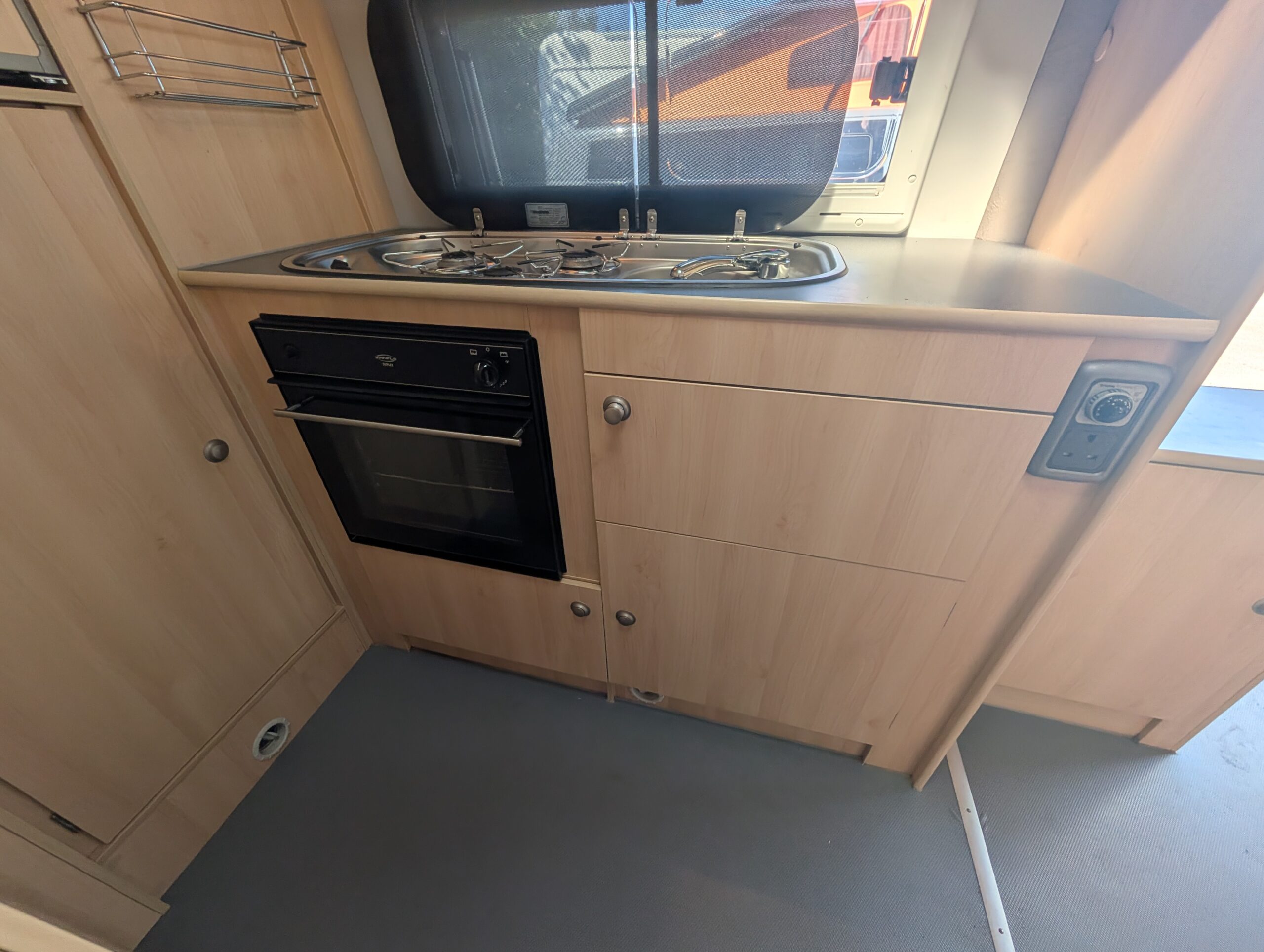 PXL 20260812 122107667