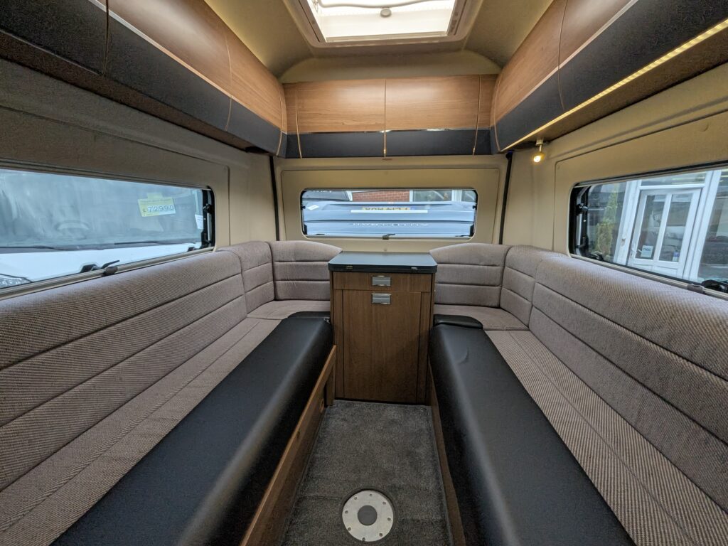 PXL 20260825 091024248